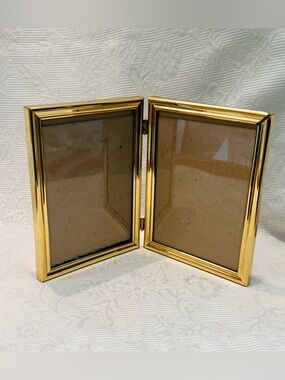 Fetco MCM Solid Brass Double Picture Frame 5X7 Bi-fold Wall Mount/ Freestanding